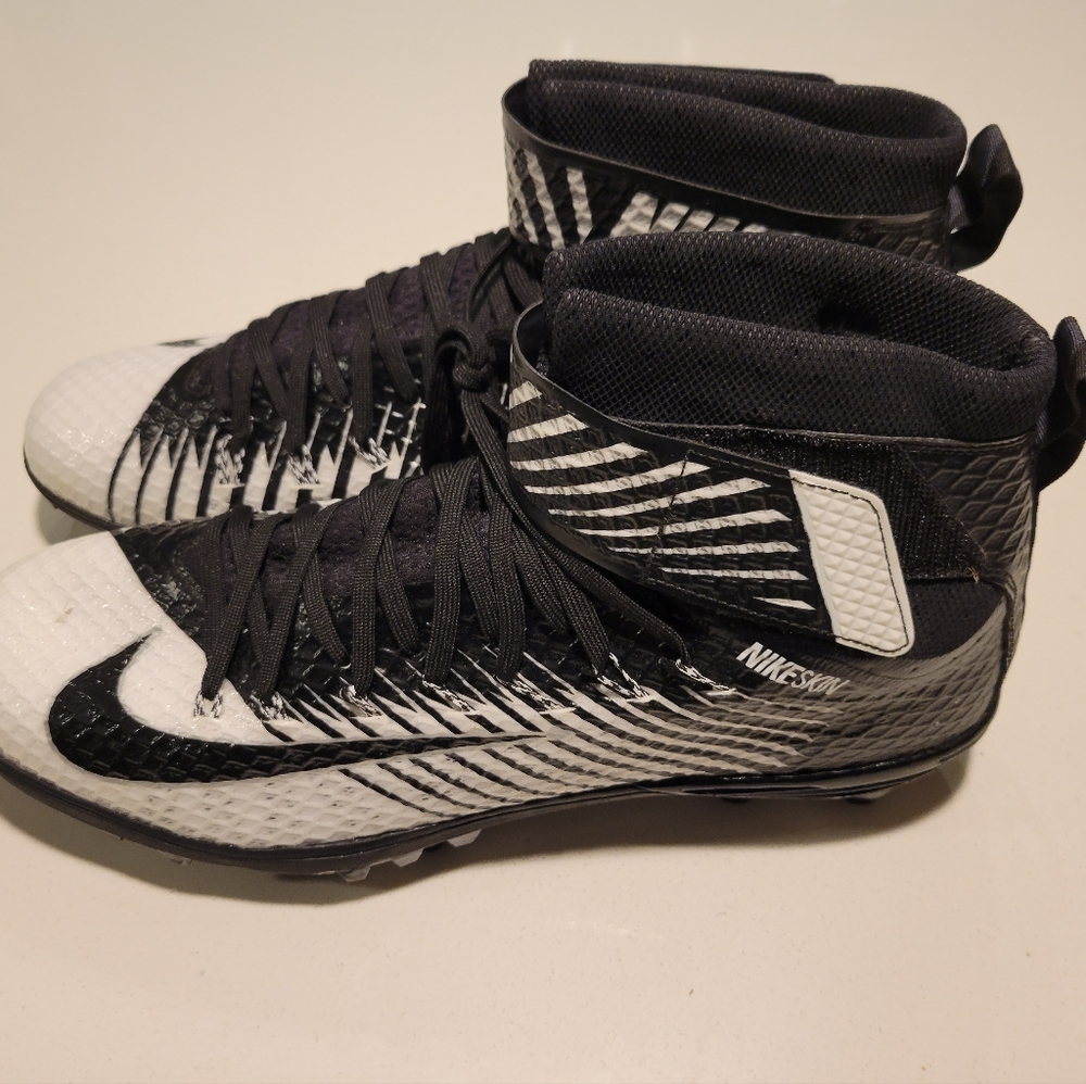 Under Armour football cleats